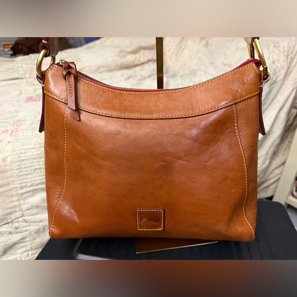 Dooney & Bourke Florentine Large Cassidy Hobo in Natural Leather - Picture 2 of 16